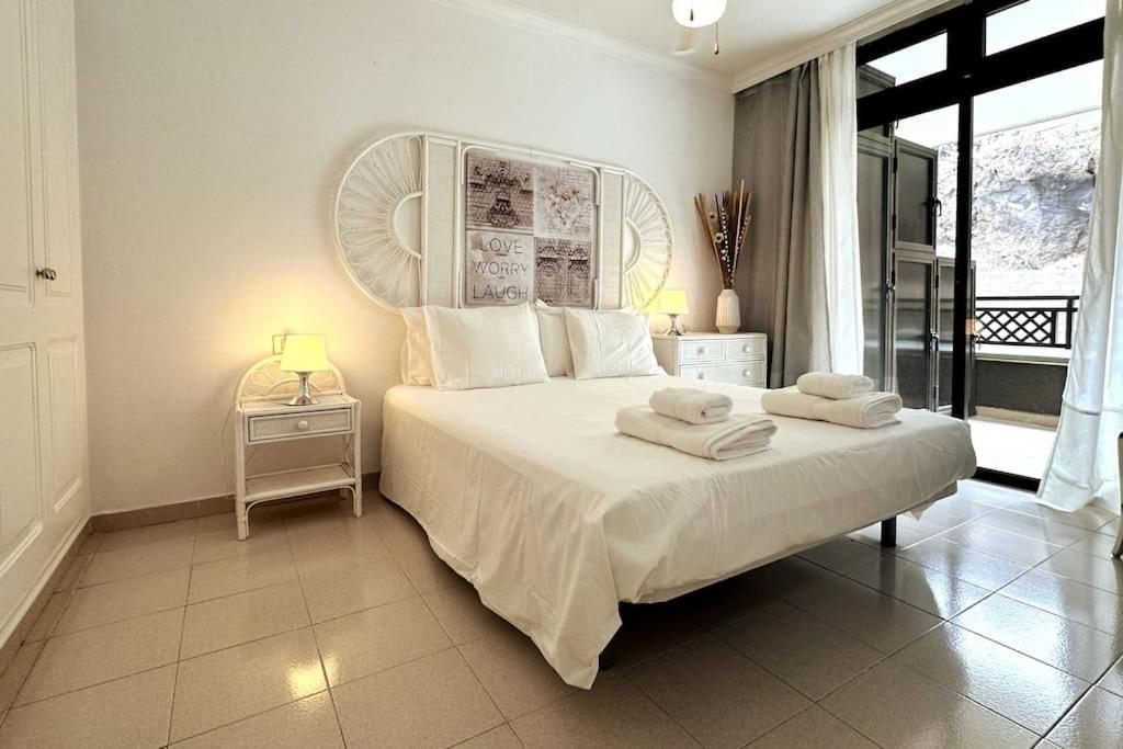 Sunset Puerto Santiago Apartment